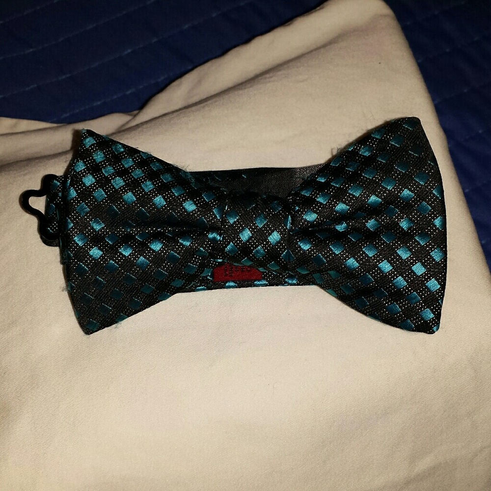 A Dark Brown  Teal Bowtie